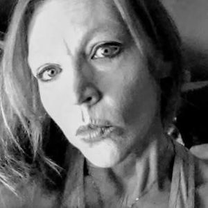 Meet your Posher, Lori jean